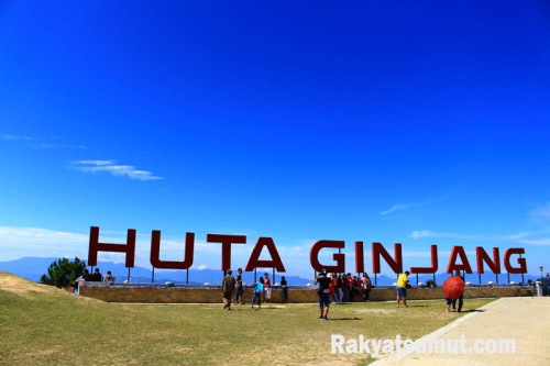 Pesona Desa Wisata Huta Ginjang Spot Terbaik Panorama Indah Danau Toba